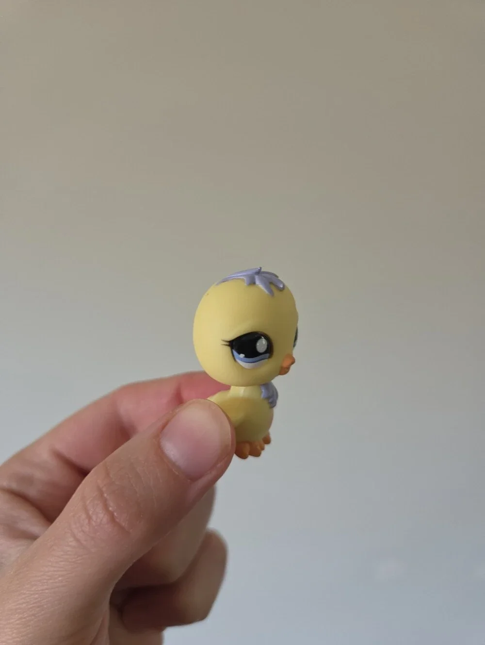 Littlest Pet Shop Authentic LPS #2001 Chick Yellow Lavender Blue Eyes Exclusive